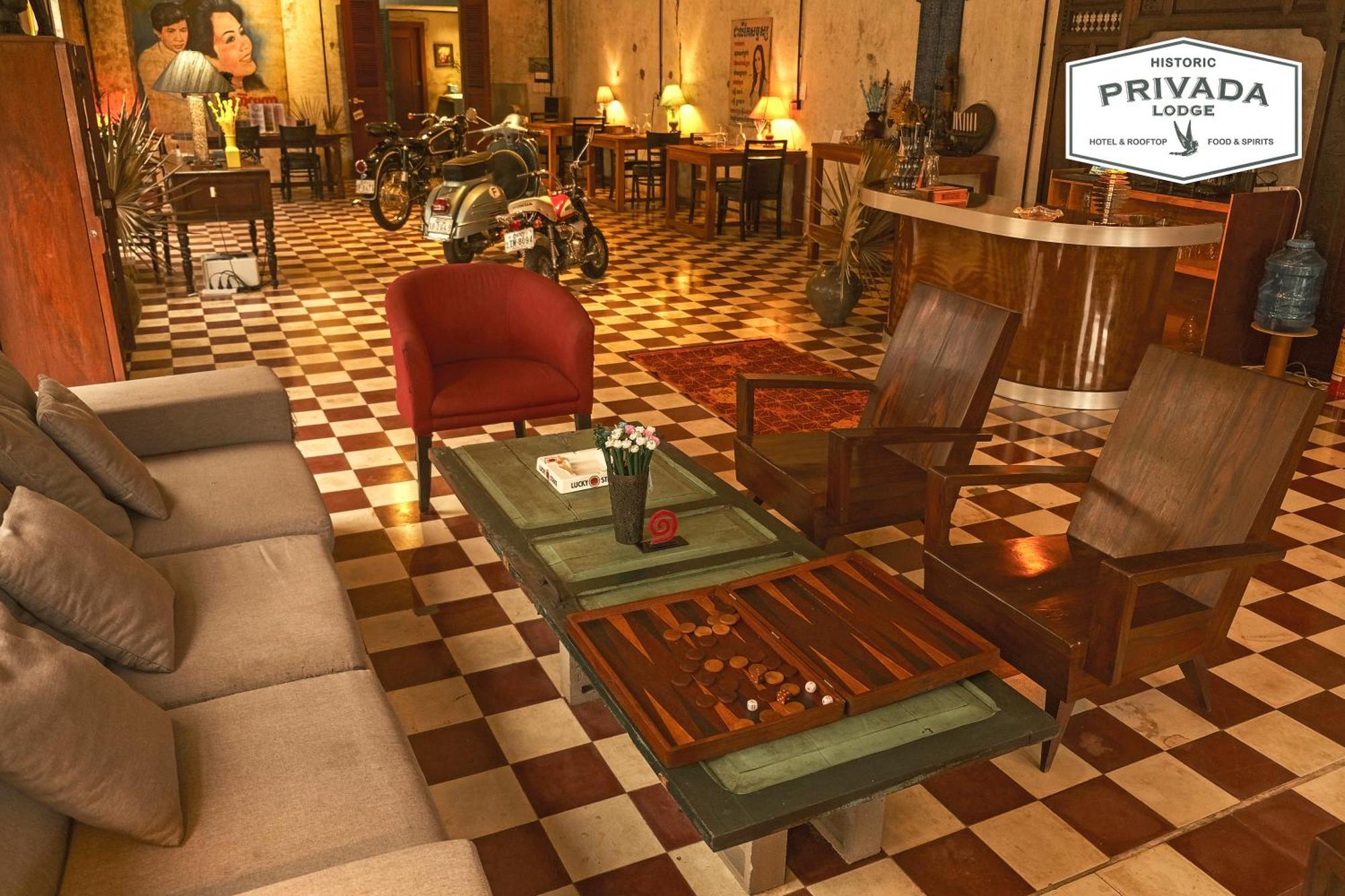 Privada Lodge - Historic Hotel Kratie Eksteriør billede